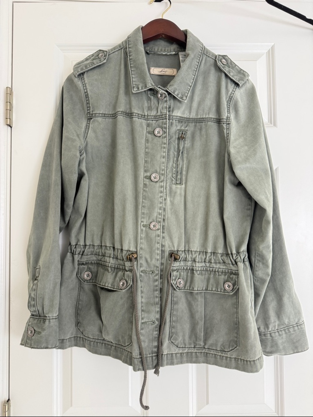 Levi's Sage Green Utility Jacket with Drawstring Waist - Picture 7 of 7